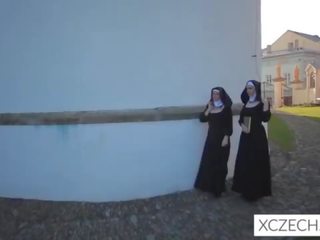 Däli bizzare xxx film with catholic nuns and the monstr!